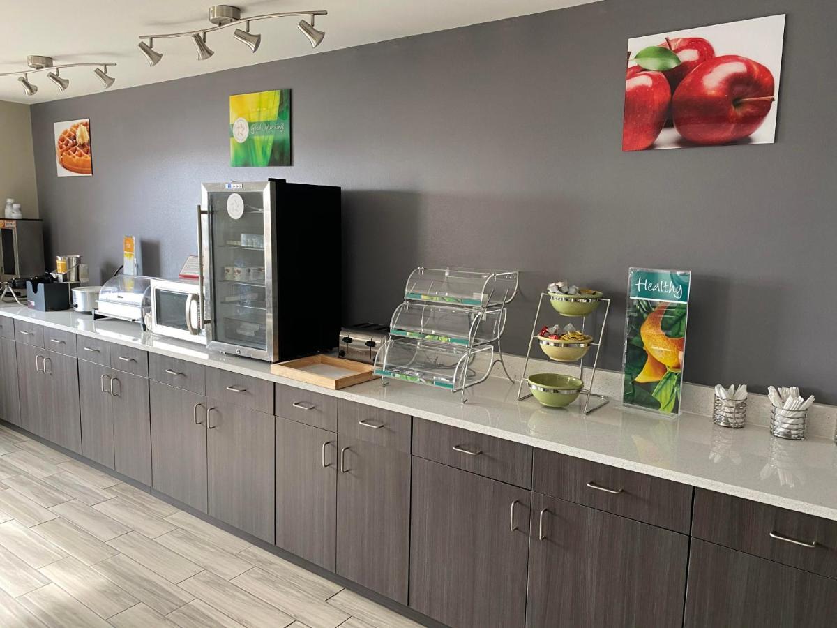 Quality Inn Rochelle Экстерьер фото