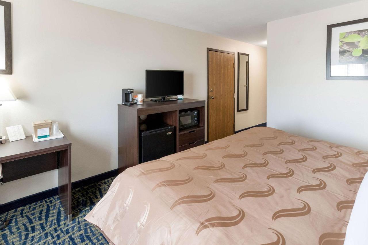 Quality Inn Rochelle Экстерьер фото